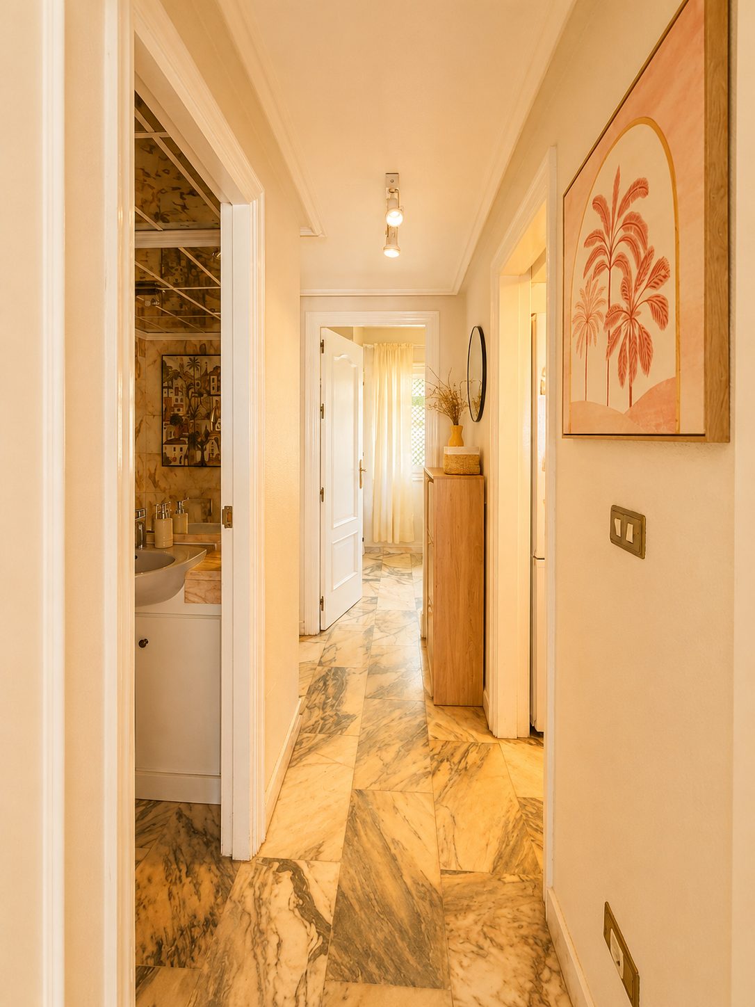 Entrance hall with marble floor